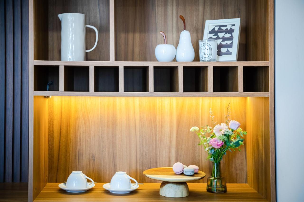 Five Star Westlake 1St-4Th Floors Hotel & Serviced Apartment Ανόι Εξωτερικό φωτογραφία A display of the work of the artist